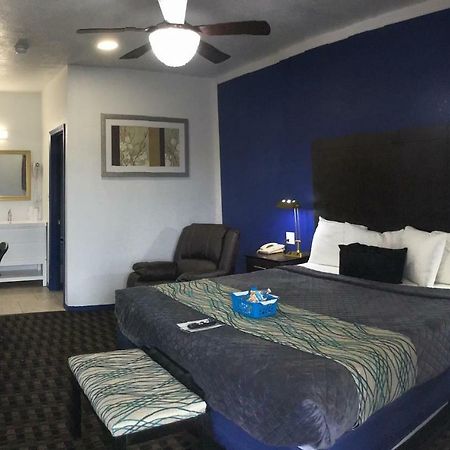 Budget Inn & Suites Оклахома-Сити Экстерьер фото