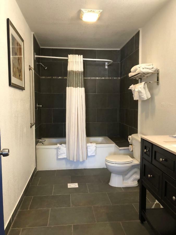 Budget Inn & Suites Оклахома-Сити Экстерьер фото